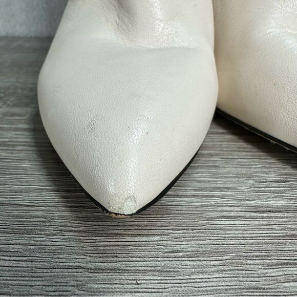 VINCE CAMUTO Ivory High Heeled Soft Leather Ankle Boots Western Women’s Size 7 - Picture 4 of 8